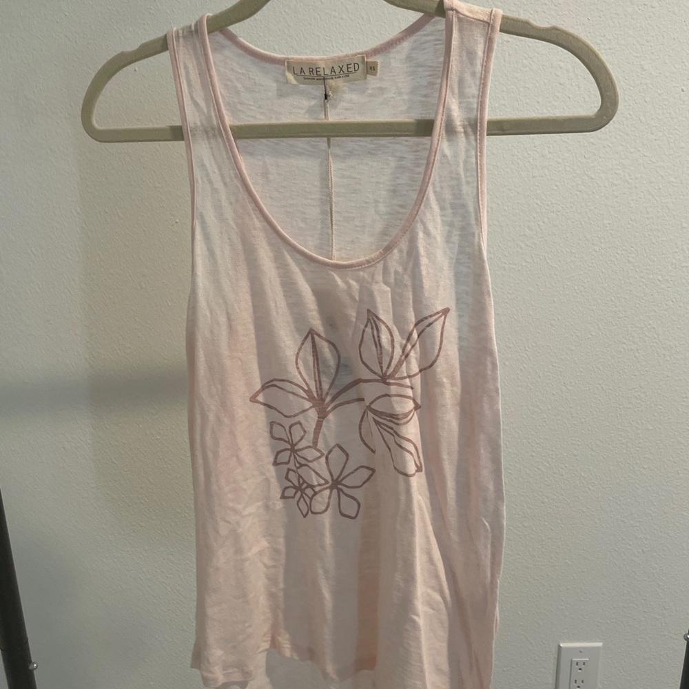 LA Relaxed Light Pink Floral Tank Top
